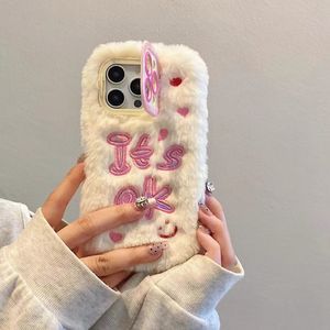 Mignon 3d floue en peluche <span class=keywords><strong>coque</strong></span> <span class=keywords><strong>de</strong></span> téléphone portable pour iphone 11 12 13 14 15 16 pro max couverture <span class=keywords><strong>de</strong></span> téléphone à la main - Product Image 2