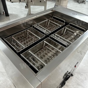 Venta Directa de Fábrica: Máquina de Helados de Acero Inoxidable de Grado Alimenticio con Capacidad de Producción de 12000 Unidades por Día para Negocios de Venta de Helados y Lollis - Product Image 2