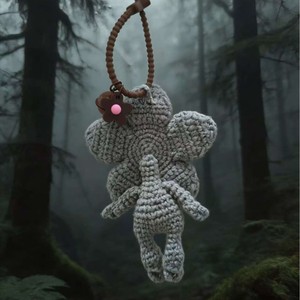 <span class=keywords><strong>Porte</strong></span>-clés en peluche doux, tissé à la main au crochet, motifs de dessins animés, films et anime, nouveaux styles, best-seller - Product Image 3