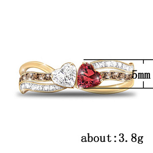 H086 Anello di Fidanzamento a Forma di Cuore con Cristalli e Strass, Placcato in Oro 18K, Gioiello Raffinato da Donna con Incastonatura a Pavé - Product Image 5