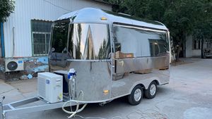 รถขายอาหารจานด่วนพร้อมครัวอเนกประสงค์ไฟเบอร์กลาสอุปกรณ์ครบครัน - Product Image 3