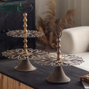 Yan Yujia Bandeja decorativa redonda de doble capa estilo bohemio con diseño de plantas, hecha a mano, para exhibición en escritorio - Product Image 2