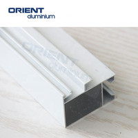 Exportation de profilés en aluminium pour fenêtres en verre 5020 3831 3825 744 8025 Série de profilés pour la fabrication de fenêtres et de portes en verre pour la Colombie