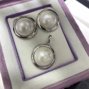 ชุดเครื่องประดับไข่มุกน้ำทะเลเมเบอิ เงินแท้ S925 ชุบทอง 24k ไข่มุกขนาด 19.5-20 มม. ต่างหูพร้อมจี้ ดีไซน์ทันสมัย - Product Image 2