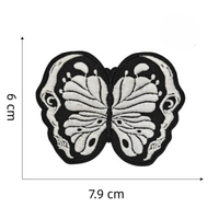 Vente en gros Patches papillon crâne noir Broderie Fer sur patchs