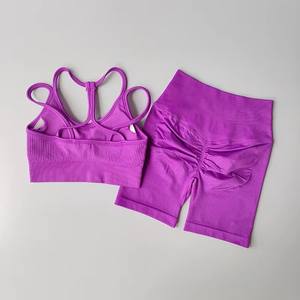 Nouvel Ensemble de Vêtements de Sport Personnalisé pour Femmes : Tenue de Fitness d'Entraînement Sans Couture Comprenant une Brassière de Sport et un <span class=keywords><strong>Short</strong></span> Galbant pour Gym et Yoga - Product Image 4