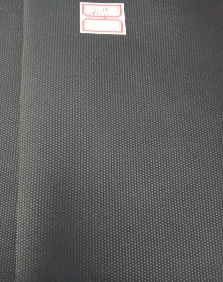 Waterproof Material Nonwoven Fabric Black Pp Spunbond Hydrophobic 25gsm Nonwoven Fabric for Surgical Mask