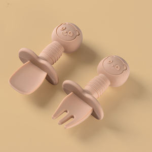 มีดและส้อมซิลิโคนสำหรับเด็กใช้งานง่ายและล้างทำความสะอาดได้เมื่อใช้ในการกินของทารก - Product Image 1