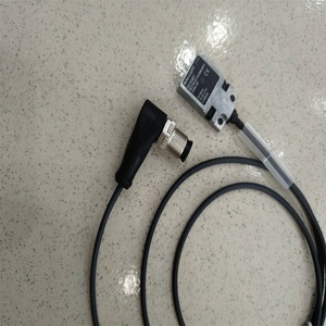 ชุดเซ็นเซอร์ Balluff รุ่น BES516-325-S4-C อะไหล่อุตสาหกรรมสำหรับงานเครื่องกล - Product Image 4