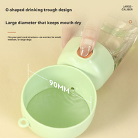 Bouteille d'eau et gourde portables 2 en 1 en silicone pour chien, pour les promenades en extérieur