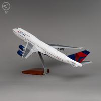 Maquette d'avion, 47cm, modèle d'avion amorphe 1/150 à 747, Delta Air line, bonne qualité, nouveauté 400