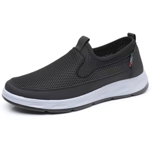 Chaussures de marche tendance pour hommes, respirantes et amortissantes, avec empeigne en maille légère, semelle en PU et fermeture éclair, style mocassins de jogging - Product Image 2