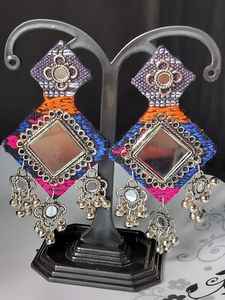 OEM hecho a medida largo tradicional tela pendientes estilo moderno Navratri étnico espejo trabajo espejo colgante para tradicional - Product Image 6