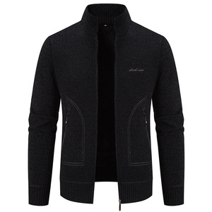 Cardigan Lavorato a <span class=keywords><strong>Maglia</strong></span> da Uomo Spot 2025 Nuova Collezione Autunno Inverno, Giacca con Colletto in Velluto per Business e Tempo Libero, 100% Lana - Product Image 4