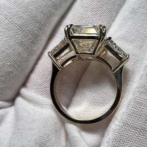 <span class=keywords><strong>Bague</strong></span> de luxe pour <span class=keywords><strong>femme</strong></span> en or véritable 18 carats 10ct avec diamant de laboratoire taille émeraude, grande <span class=keywords><strong>bague</strong></span> en diamant pour mariage et fiançailles - Product Image 3