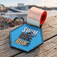 Médailles sportives personnalisées en alliage de zinc, logo émaillé 3D, pour triathlon, natation, cyclisme, course à pied