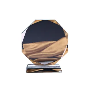 En çok satan toptan fabrika 3D Engrave yuvarlak boş cam özelleştirilmiş akrilik ödülleri plaketler akrilik kupa ödülü