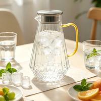 Carafe à eau moderne de grande capacité en verre borosilicate taillé diamant NOBLE HAPPY, poignée dorée, couvercle en acier inoxydable, compatible lave-vaisselle