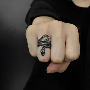 Zooying Creativa degli uomini Retro Modello Del Diamante a forma di Serpente Knuckle Ring Joint