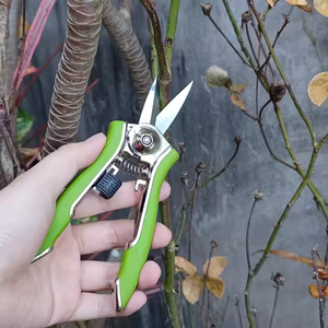 Mini sécateur de jardin DIY avec lames en acier inoxydable pour la taille des vigneux - Product Image 4