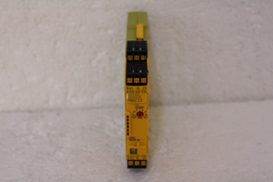 ПЛК S3 C 24VDC <span class=keywords><strong>2</strong></span> РЕЛЕ БЕЗОПАСНОСТИ N 751103 - Product Image 3