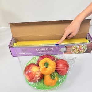 <span class=keywords><strong>Film</strong></span> <span class=keywords><strong>alimentaire</strong></span> PVC souple anti-humidité en rouleau jumbo 45 cm, <span class=keywords><strong>film</strong></span> plastique 300 m avec impression de logo, <span class=keywords><strong>largeur</strong></span> 30 cm - Product Image 5