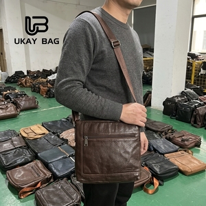 Bolsos cruzados de cuero usados para <span class=keywords><strong>hombre</strong></span> al por mayor, bolsos de <span class=keywords><strong>segunda</strong></span> <span class=keywords><strong>mano</strong></span> en fardos - Product Image 2