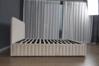 Lit de rangement hydraulique en velours avec tête de lit capitonnée verticale, vente en gros B2B à faible MOQ depuis une usine chinoise expérimentée