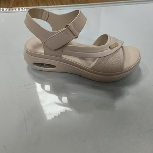 <span class=keywords><strong>Sandali</strong></span> con Zeppa e Plateau da <span class=keywords><strong>Donna</strong></span>, Comodi <span class=keywords><strong>Sandali</strong></span> Sportivi con Cinturino Posteriore, Suola Spessa, Scarpe Estive Casual da Spiaggia con Dettagli Metallici - Product Image 2