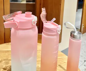 أطقم زجاجات مكونة من 3 قطع زجاجات مياه تريتان رياضية تحفيزية للجيم واللياقة البدنية ملونة متدرجة 2000 مل - 900 مل - 280 مل تُباع بالجملة