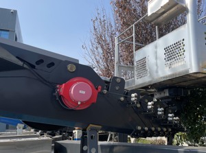 Nuevo camión de cubo elevador Isuzu 4X2 Drive con 28m/31m/33m plegable/brazo recto <span class=keywords><strong>plataforma</strong></span> de trabajo aéreo camión coche de <span class=keywords><strong>segunda</strong></span> <span class=keywords><strong>mano</strong></span> a la venta - Product Image 6