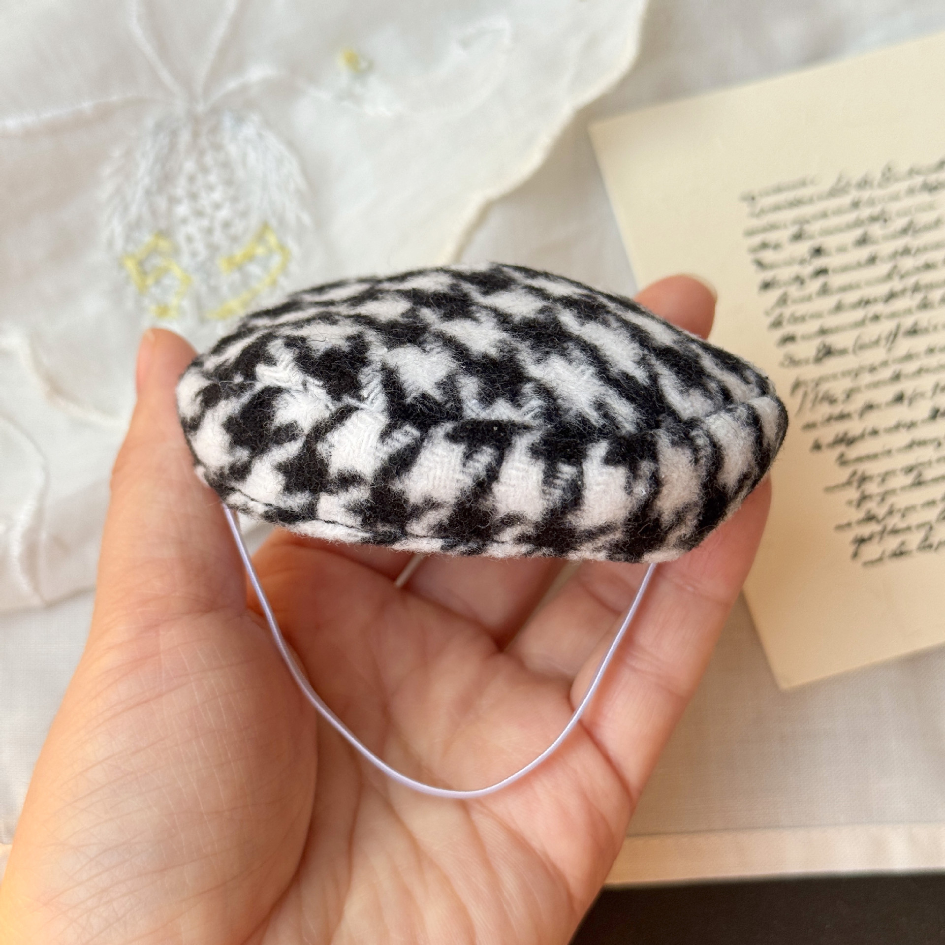 Houndstooth beret-black-10-17cm universal