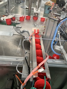 Özel makineler otomatik küçük boyutlu plastik domestos çamaşır suyu sprey şişe kapağı conta üretim hattı kap liner bobin sarım makinesi - Product Image 6