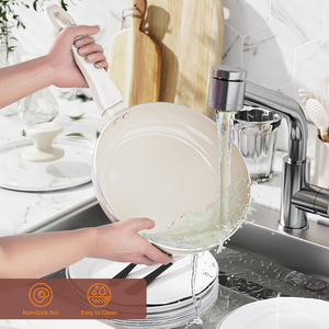 Ensemble de casseroles en céramique antiadhésives modernes 6 pièces avec poignées en bakélite et couvercles en verre pour cuisinières à gaz et à induction - Product Image 3