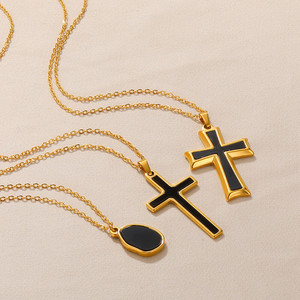 Collar con Colgante de Cruz de Acero Inoxidable Estilo Retro Europeo y Americano, Cadena para Clavícula Personalizada, Elegante, Simple y Versátil - Product Image 4
