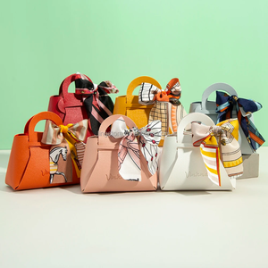 Hot Sale DIY Leather Foldable <b>Mini</b> Handbag Candy Gift <b>Box</b> and Sugar Basket with Bowknot for Jewelry Packaging Guest <b>Storage</b> - Product Image 2