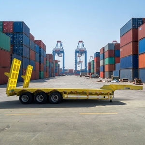 Semi-<span class=keywords><strong>remorque</strong></span> économique à plateau surbaissé 3 essieux avec rampe à ressorts renforcée en acier haute résistance pour le transport de bulldozers et chargeurs en travaux publics - Product Image 4