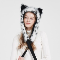 Écharpe à capuche en fausse fourrure de renard écologique pour femme avec oreilles d'animaux, écharpe en fourrure chaude d'hiver de longueur moyenne, accessoire de mode, vente en gros