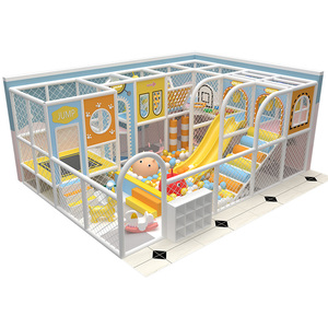 Aire de jeux pour enfants en forme d'écureuil, style écologique naturel, château espiègle, <span class=keywords><strong>maison</strong></span> dans les arbres, aventure en forêt - Product Image 2