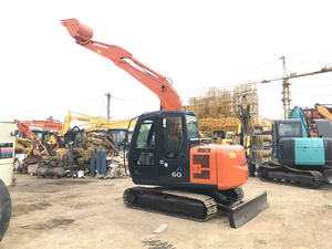 Grande demande Mini pelle sur chenilles ZX70 MY10 d'occasion d'origine japonaise avec 1 an de garantie et rayon de braquage court à vendre - Product Image 5