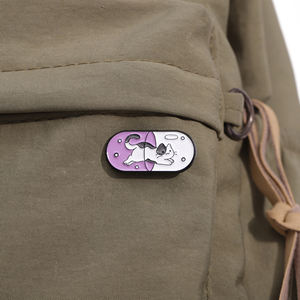 Broches de Esmalte con Forma de Cápsula Feliz, Insignias de Solapa para Graduados de Farmacia, Joyería Médica, Regalo en Existencia, Venta al por Mayor - Product Image 3