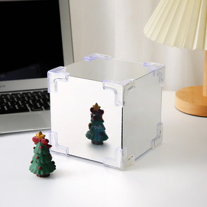 Lámpara de Noche Infinita DIY de Acrílico con Espejo 3D y Tulipanes para Decoración Romántica de Escritorio en Dormitorio Moderno con Forma de Cubo - Product Image 4