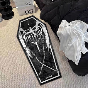 Alfombra de poliéster antideslizante y resistente a las manchas con diseño de ataúd gótico Guruca para decoración interior de Halloween, uso junto a la cama en el dormitorio - Product Image 1