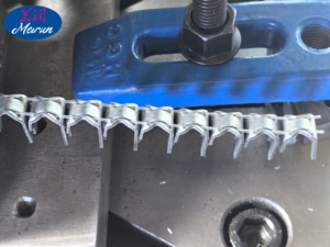 Máquina perforadora y formadora de alambre de púas con clip de cuchilla de China - Product Image 5