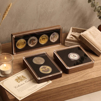 Boîte de rangement pour pièces de monnaie en bois de noyer noir, longue et rectangulaire, en noyer d'Amérique du Nord, pour collection de médailles et badges, avec couvercle transparent visible