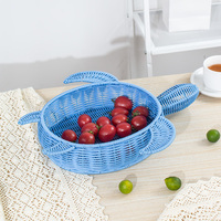 Handgeweven PP rotan schildpadvormige mand Creatief dierenvormig geweven dienblad Fruit Snack opbergmand Decoratieve mand voor thuisgebruik