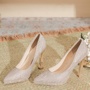 Zapatos de Novia Estilo 2026, Zapatos de Tacón Alto con Cuentas Cuadradas y Diseño de Gota de Agua, Zapatos de Plataforma Impermeables con Tacón Grueso para Mujer, Elegantes - Product Image 1
