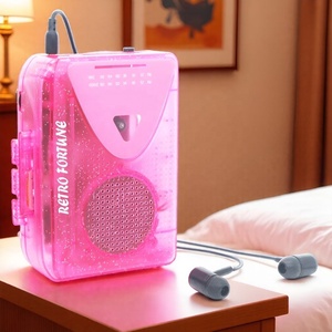 Lecteur de cassettes Walkman rétro de marque Fortune avec radio AM/FM et câble d'alimentation USB HXD-CS19 - Product Image 2