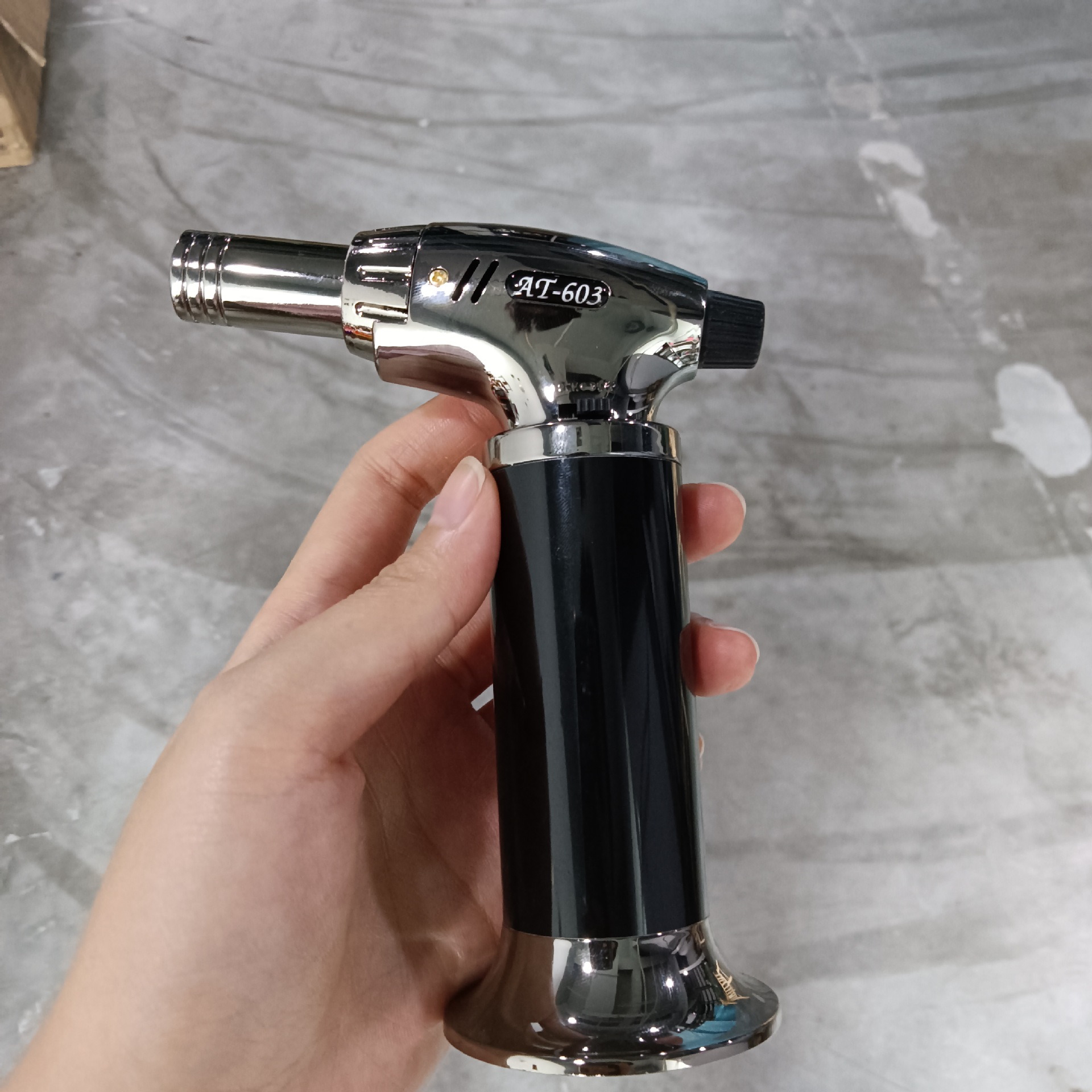 Standard (603 silver flamethrower)