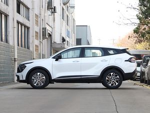 Nouveau SUV compact <span class=keywords><strong>Sportage</strong></span> R18 Turbo 2025, 2.0-2.5L, essence automatique, Euro VI, intérieur foncé - Product Image 4